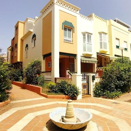 Casa Playa, Terraza Y Garaje Leilighet Nerja Eksteriør bilde