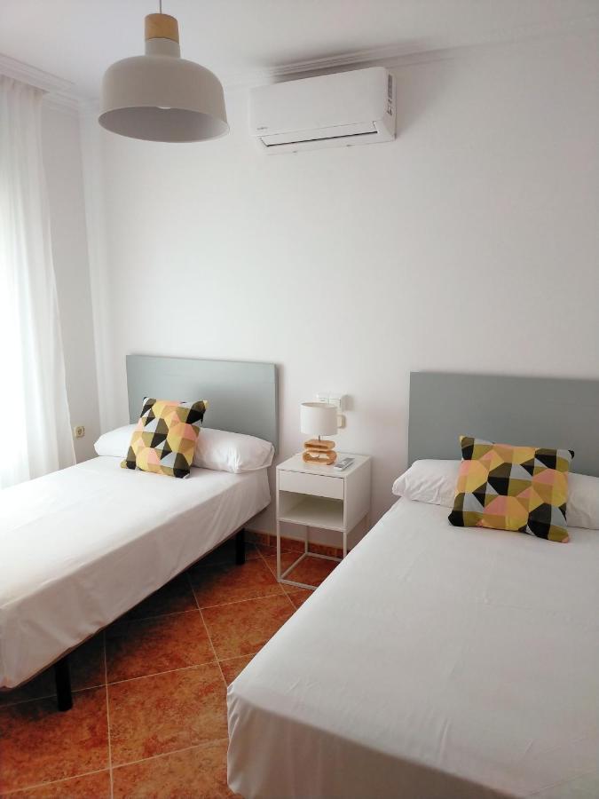 Casa Playa, Terraza Y Garaje Leilighet Nerja Eksteriør bilde