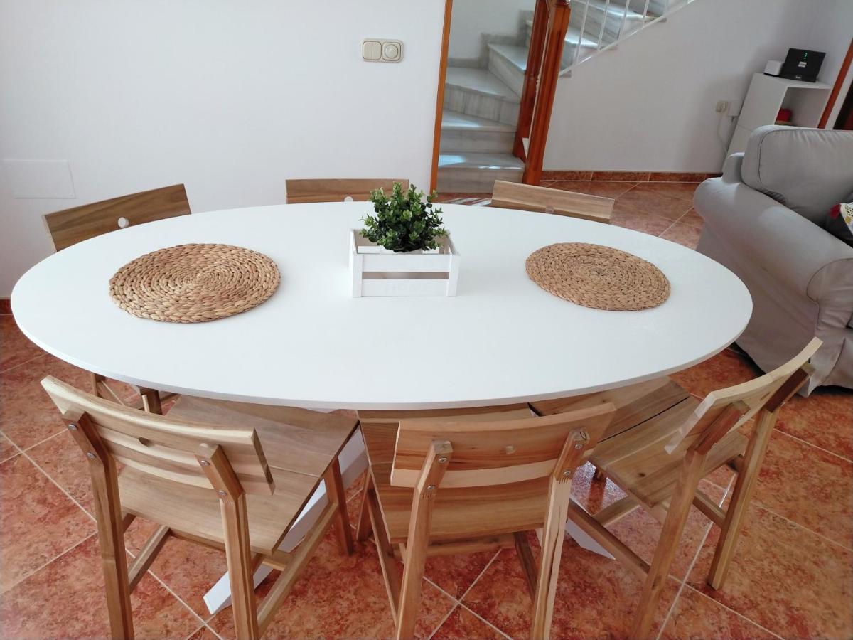 Casa Playa, Terraza Y Garaje Leilighet Nerja Eksteriør bilde