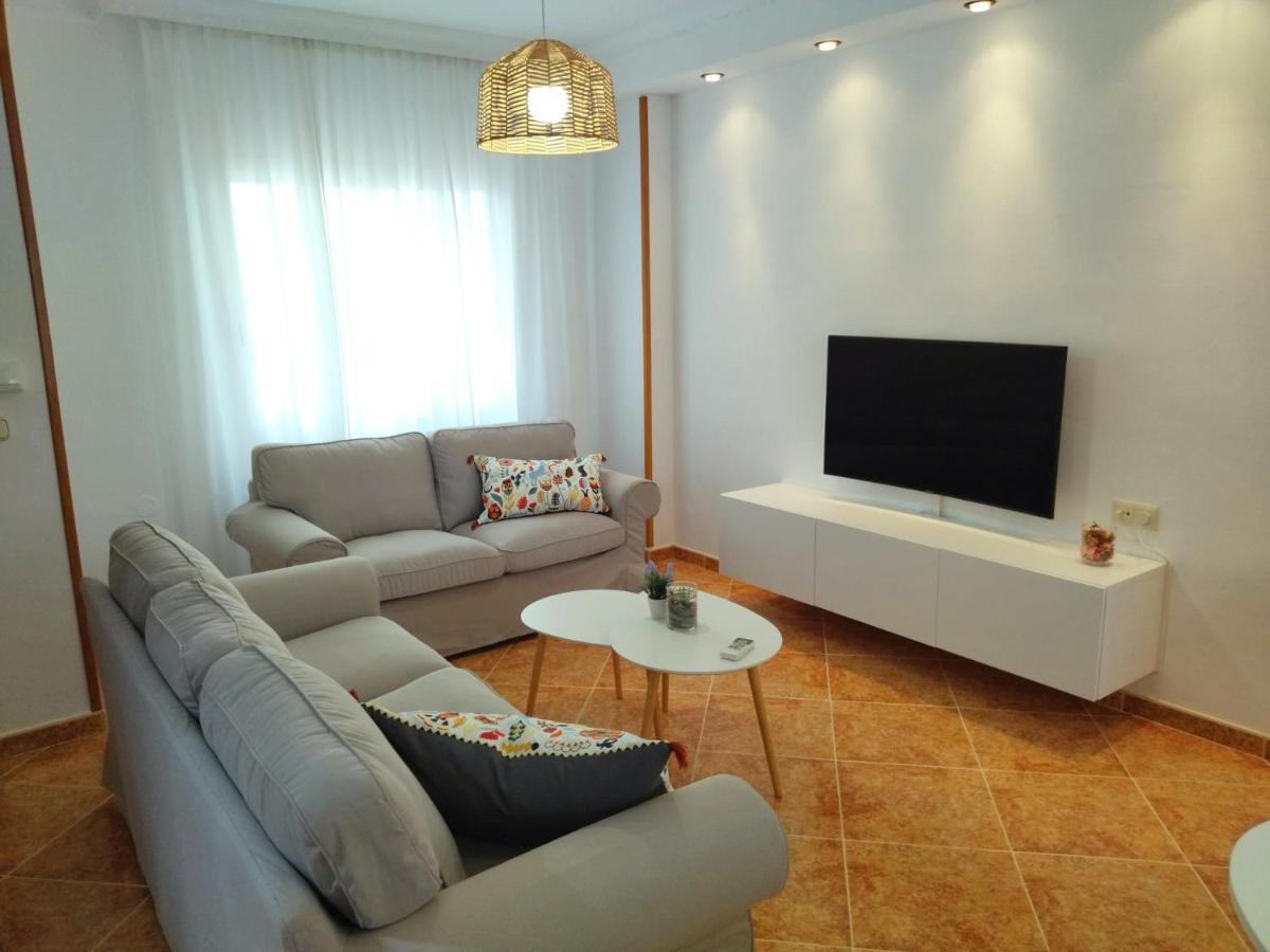 Casa Playa, Terraza Y Garaje Leilighet Nerja Eksteriør bilde